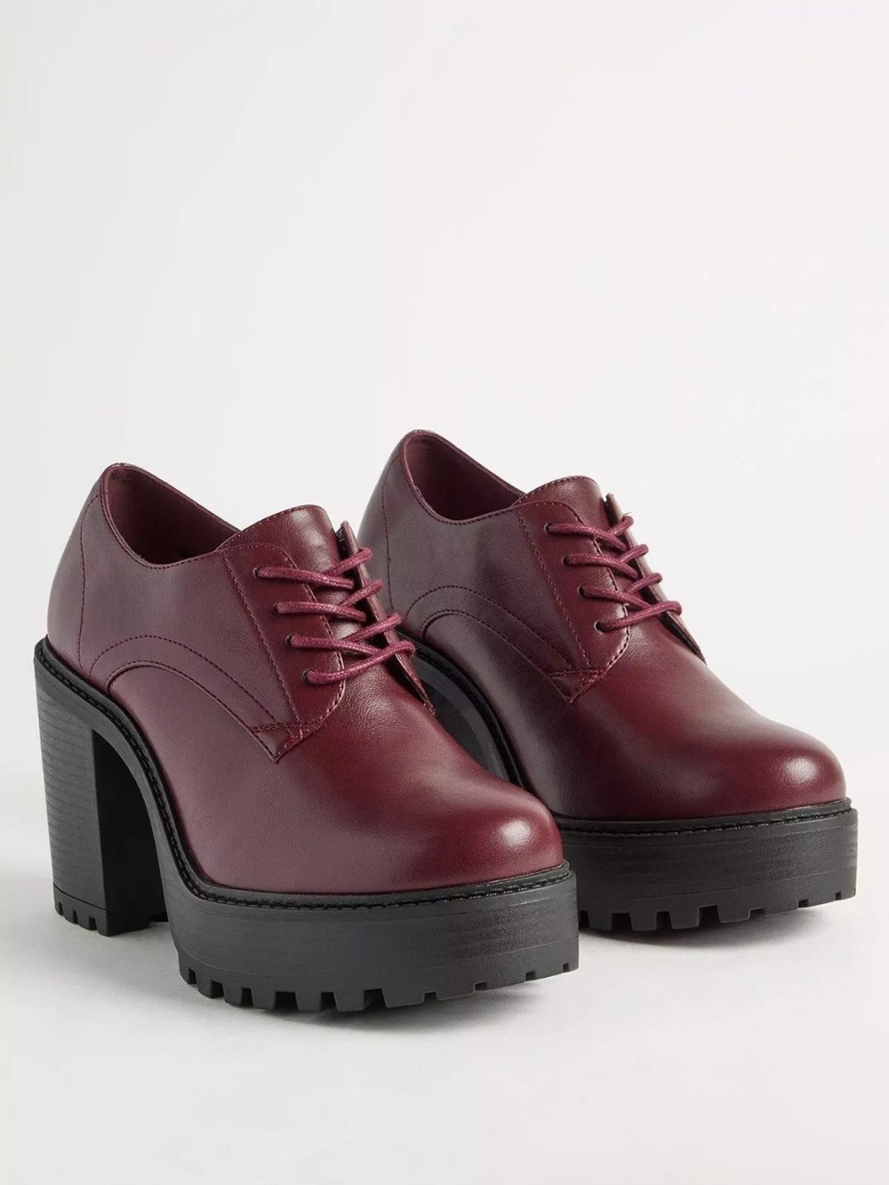 Torrid Lace-Up Chunky Platform Heeled Oxfords in Burgundy / Red Size 6 WW